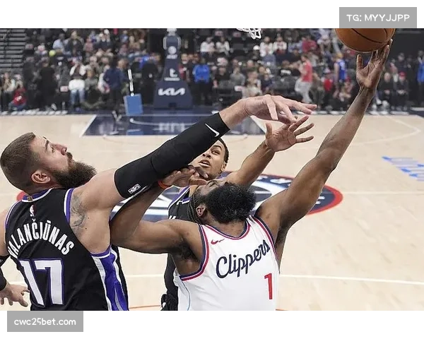 哈登季前赛状态欠佳伦纳德表现出色状态火热